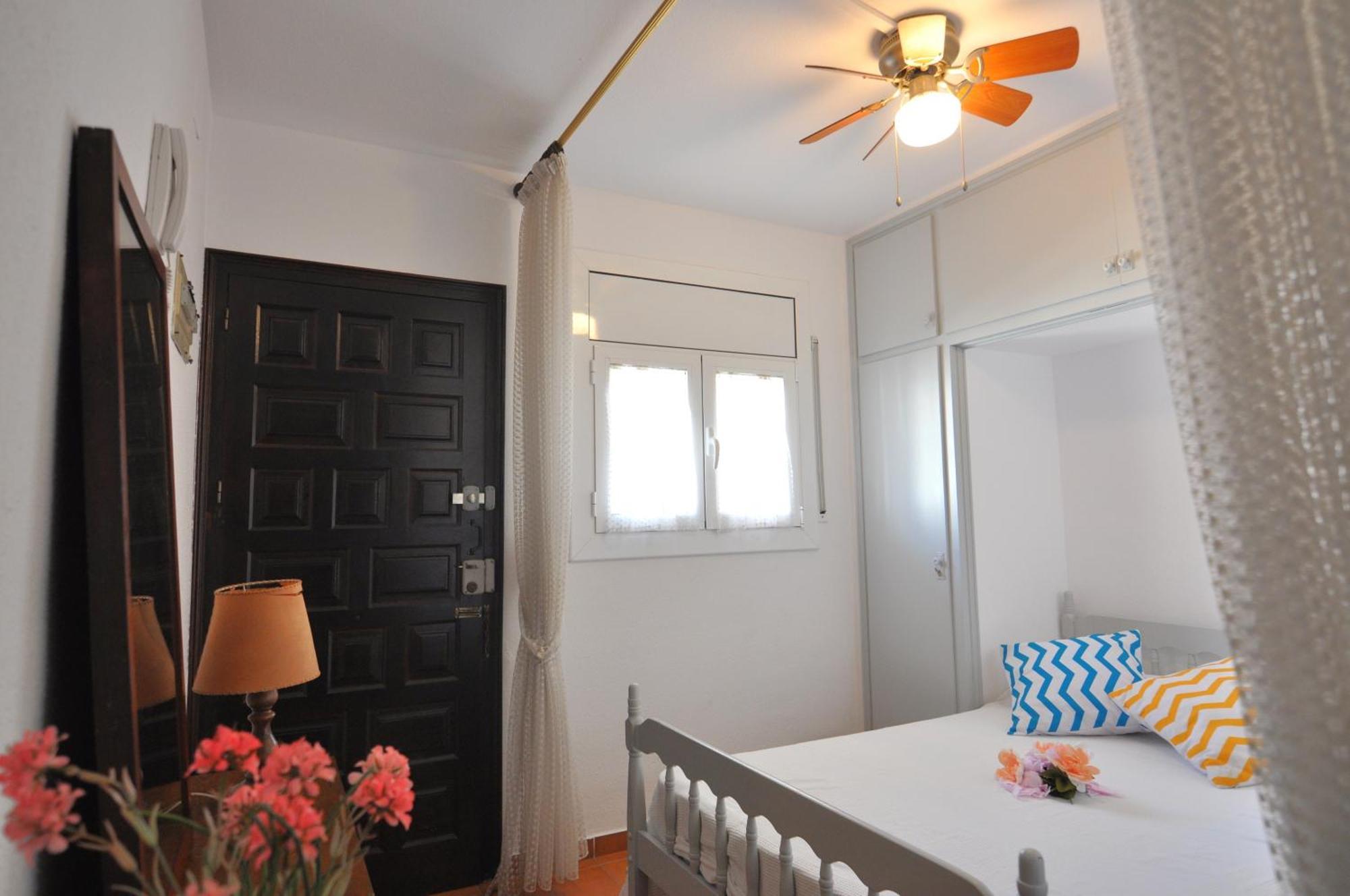 Appartement Rnet - Playa Sol - Roses Costa Brava à Santa Margarita  Extérieur photo